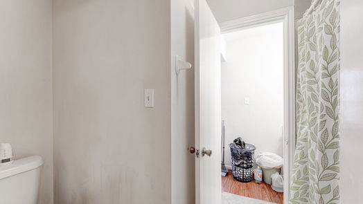 Humble 2-story, 2-bed 1881 Country Village Boulevard B-idx