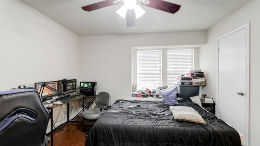 Humble 2-story, 2-bed 1881 Country Village Boulevard B-idx