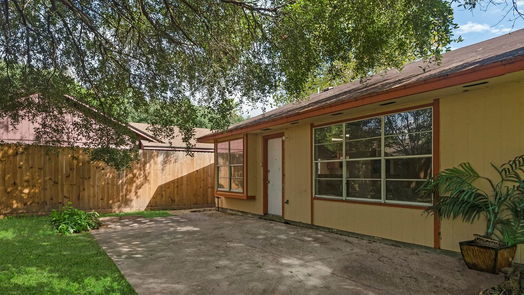 Humble 1-story, 3-bed 20419 Oak Limb Court-idx