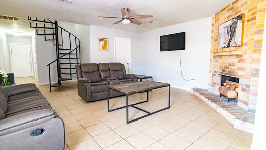 Humble 1-story, 2-bed 1871 Country Village Boulevard A-idx