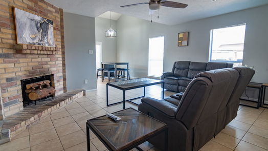 Humble 1-story, 2-bed 1871 Country Village Boulevard A-idx