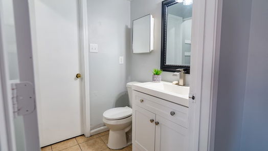 Humble 1-story, 2-bed 1871 Country Village Boulevard A-idx
