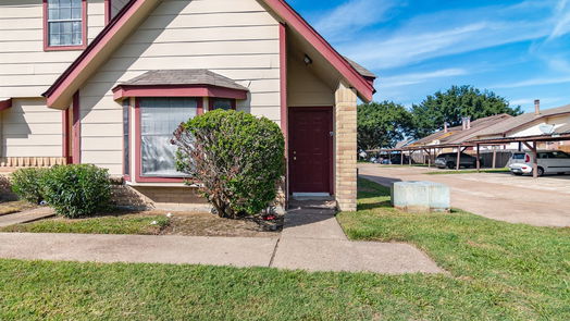 Humble 1-story, 2-bed 1871 Country Village Boulevard A-idx