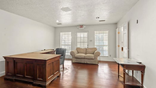 Humble 1-story, 3-bed 408 Staitti Street-idx