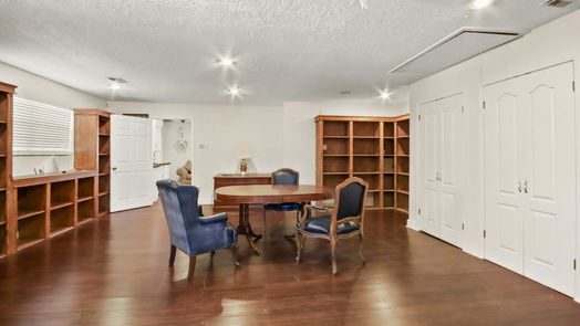 Humble 1-story, 3-bed 408 Staitti Street-idx
