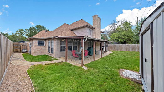 Humble 2-story, 3-bed 9822 Canterbury Drive-idx