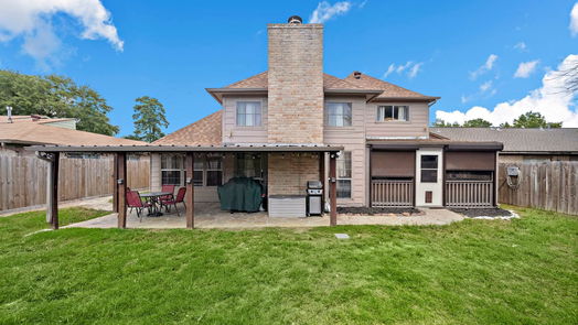 Humble 2-story, 3-bed 9822 Canterbury Drive-idx
