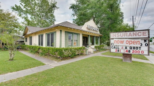 Humble 1-story, 2-bed 807 E 1st Street-idx