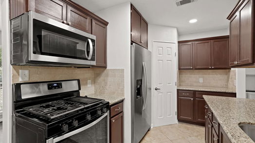 Humble 2-story, 4-bed 20407 Guildwick Circle-idx
