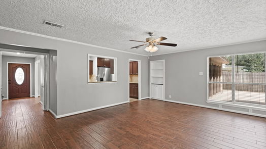 Humble 2-story, 4-bed 20407 Guildwick Circle-idx
