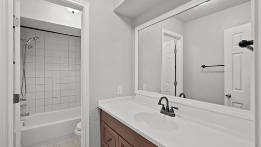 Humble 2-story, 4-bed 20407 Guildwick Circle-idx