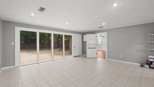 Humble 2-story, 4-bed 20407 Guildwick Circle-idx