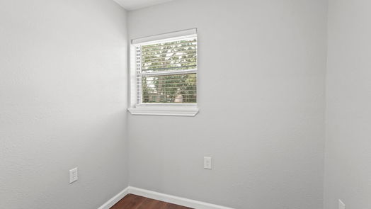 Humble 2-story, 4-bed 20407 Guildwick Circle-idx
