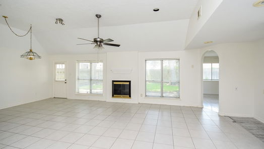 Humble 1-story, 3-bed 1111 Rebecca Lane-idx