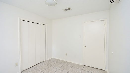 Humble 1-story, 3-bed 1111 Rebecca Lane-idx