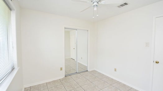 Humble 1-story, 3-bed 1111 Rebecca Lane-idx