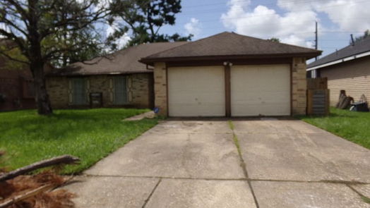 Humble null-story, 4-bed 8418 Old Maple Lane-idx