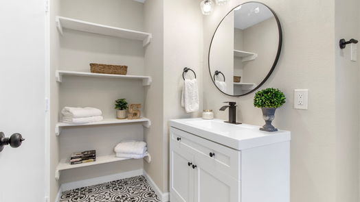 Humble 1-story, 3-bed 1010 McDugald Street-idx