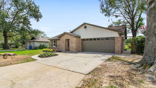 Humble 1-story, 3-bed 1010 McDugald Street-idx