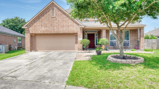 Humble 2-story, 5-bed 6407 Early Fall Drive Drive-idx
