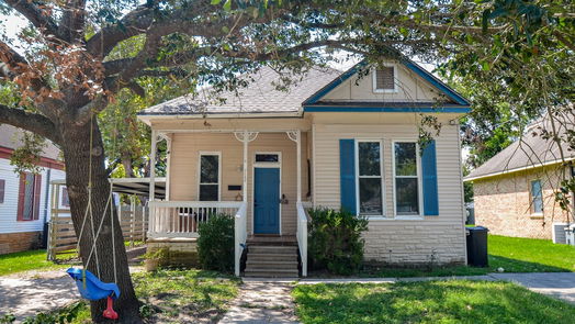 Humble 1-story, 2-bed 712 Higgins Street-idx