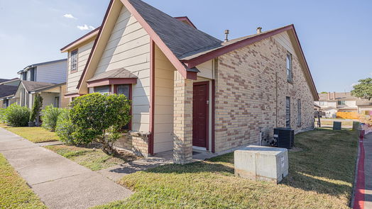 Humble 2-story, 2-bed 1871 Country Village Boulevard A-idx