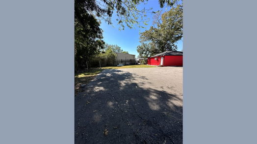 Humble null-story, 2-bed 114 S Houston Avenue-idx