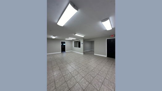 Humble null-story, 2-bed 114 S Houston Avenue-idx