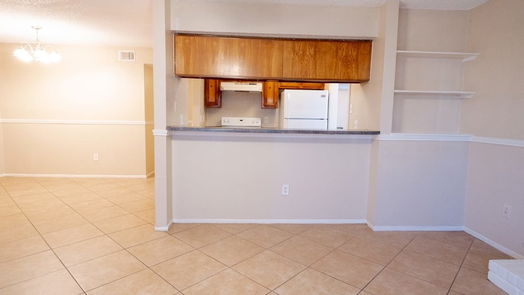 Humble 2-story, 2-bed 1312 Brenda Lane 4-idx