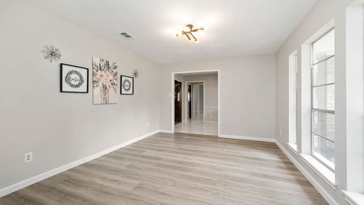 Houston 2-story, 4-bed 3410 Village Oaks Drive-idx