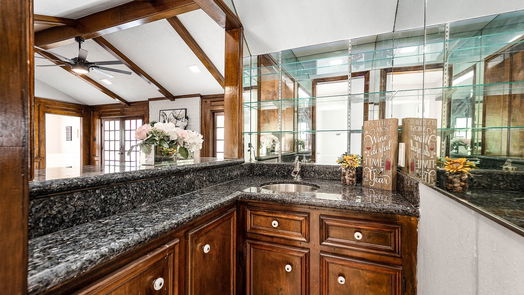 Houston 2-story, 4-bed 3410 Village Oaks Drive-idx