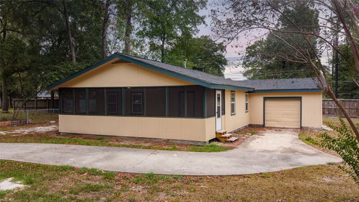 Houston 1-story, 3-bed 22310 Rustic Bridge Lane-idx