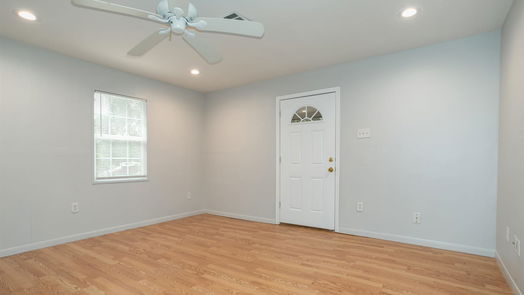 Houston 1-story, 3-bed 22310 Rustic Bridge Lane-idx