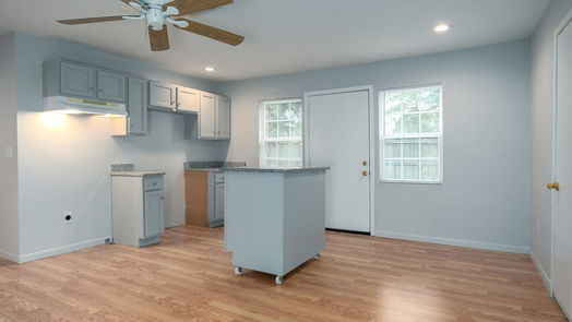 Houston 1-story, 3-bed 22310 Rustic Bridge Lane-idx