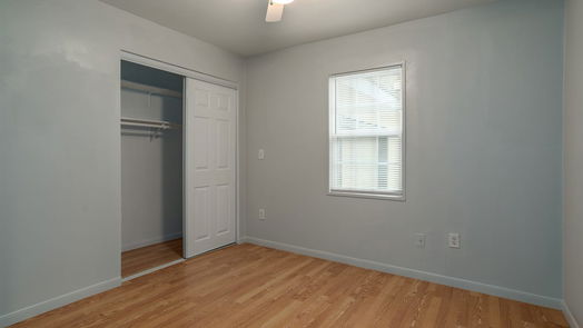 Houston 1-story, 3-bed 22310 Rustic Bridge Lane-idx