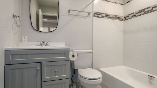 Houston 1-story, 3-bed 22310 Rustic Bridge Lane-idx