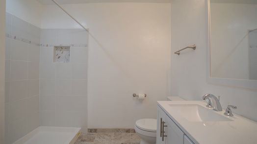 Houston 1-story, 3-bed 22310 Rustic Bridge Lane-idx