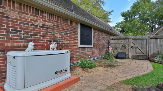 Houston 2-story, 4-bed 2227 Blossom Creek Trail-idx