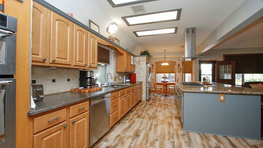 Houston 2-story, 4-bed 2227 Blossom Creek Trail-idx