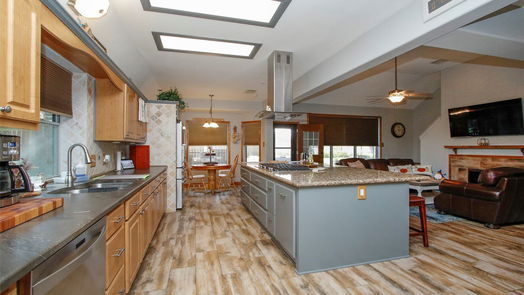 Houston 2-story, 4-bed 2227 Blossom Creek Trail-idx