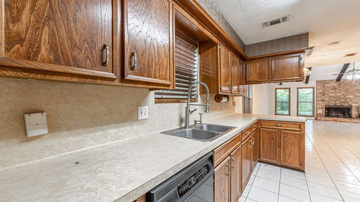 Houston 1-story, 4-bed 4002 Flint Creek Drive-idx