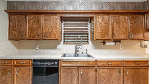 Houston 1-story, 4-bed 4002 Flint Creek Drive-idx