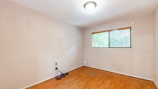 Houston 1-story, 4-bed 4002 Flint Creek Drive-idx