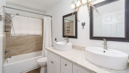 Houston 2-story, 5-bed 5715 Manor Forest Drive-idx