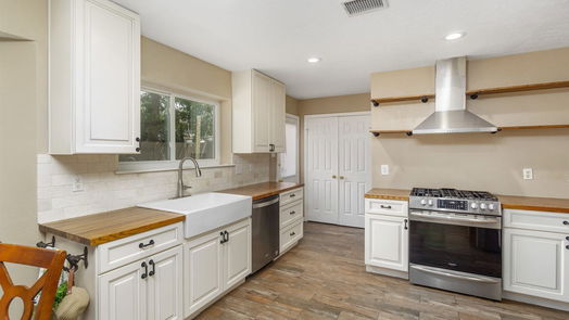 Houston 2-story, 5-bed 5715 Manor Forest Drive-idx