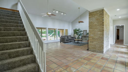 Houston 2-story, 5-bed 2807 Woods Estates Drive-idx