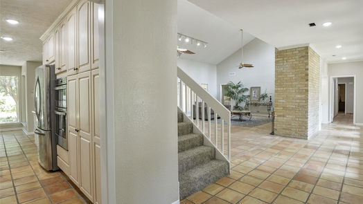 Houston 2-story, 5-bed 2807 Woods Estates Drive-idx