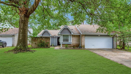 Houston 1-story, 3-bed 3226 Silver Falls Drive-idx