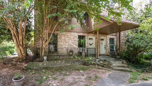 Houston 2-story, 2-bed 1011 Hamblen Road 307-idx