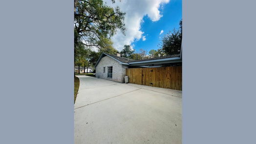 Houston 1-story, 4-bed 3247 Three Pines Drive-idx